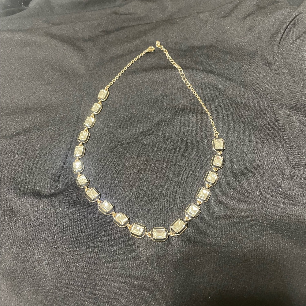 Vintage Necklace Black white and Gold Color Necklace